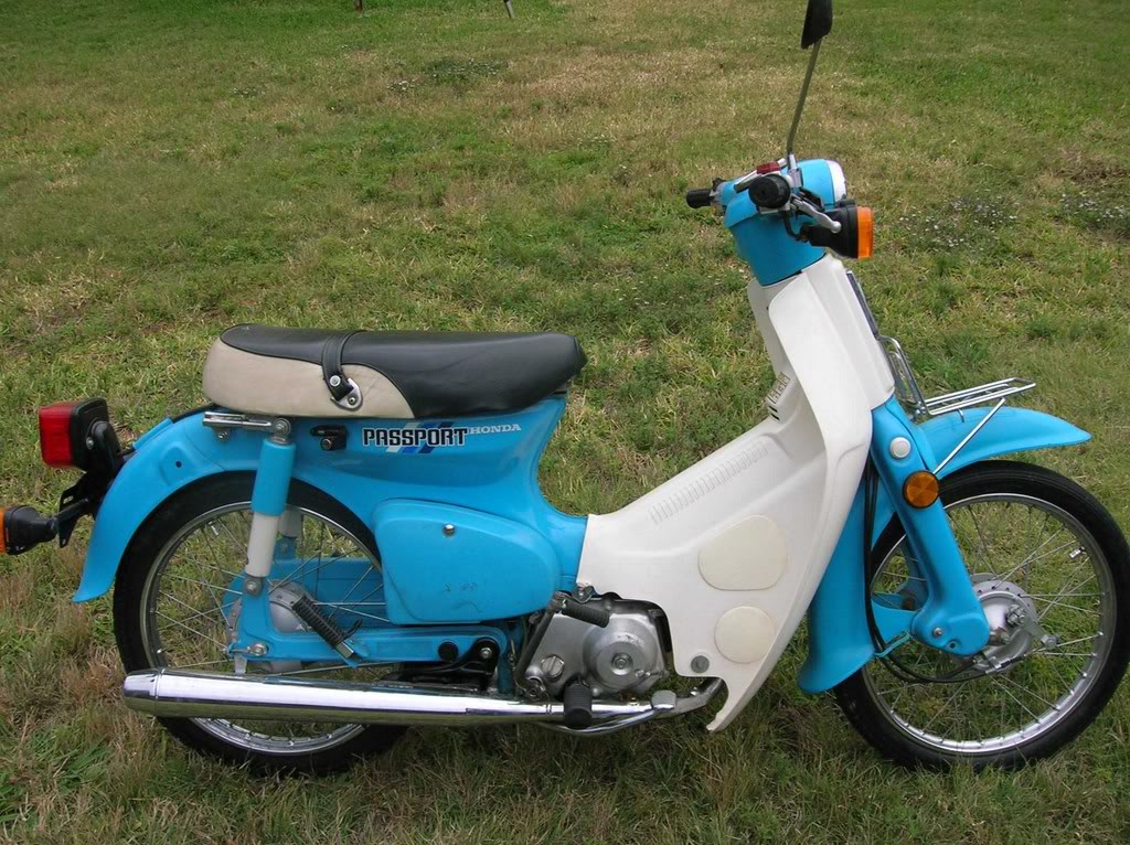 honda c70 biru