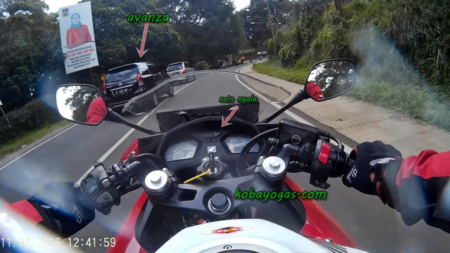 CBR650F vs Avanza