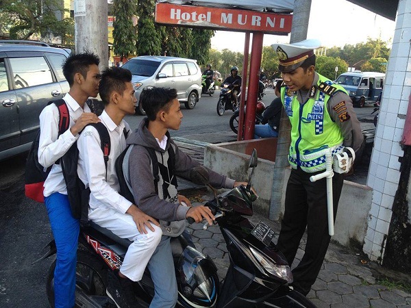 tilang 1