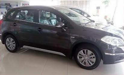 Suzuki SX4 S-Cross samping