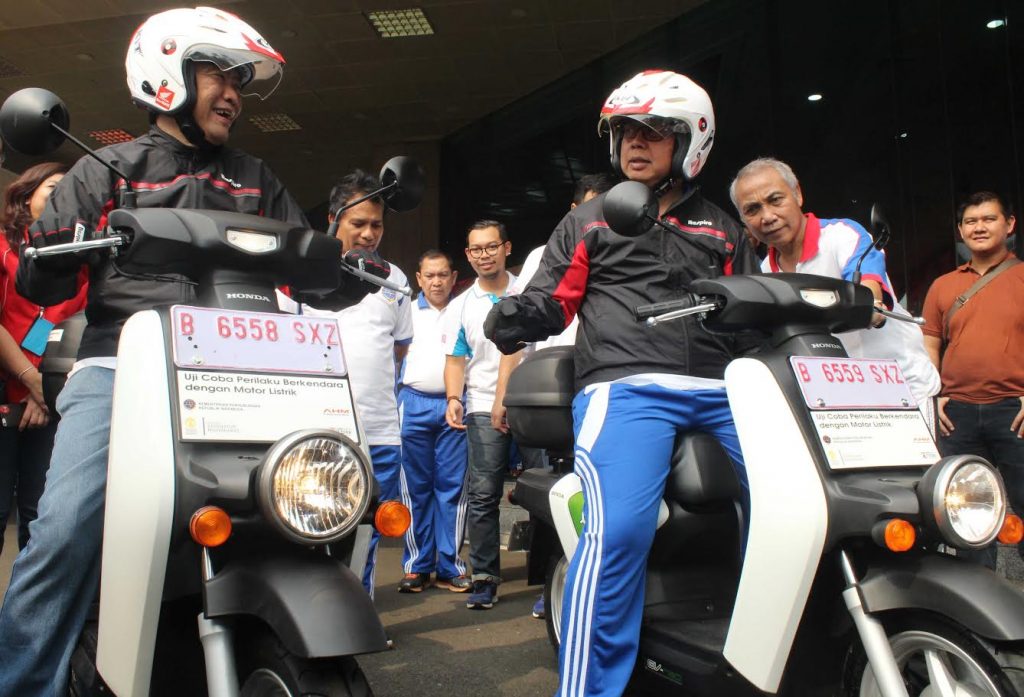 honda-ev-neo-50cc