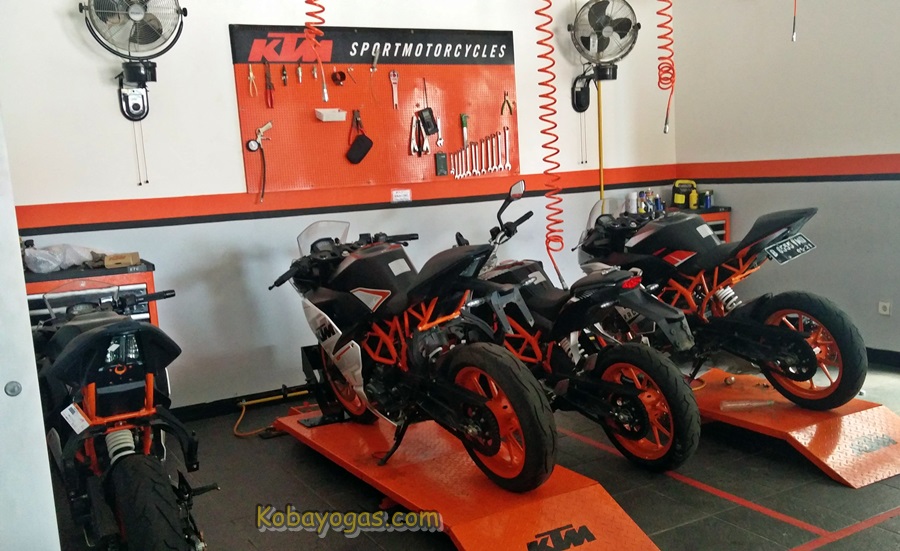 area servis di KTM sunter lads