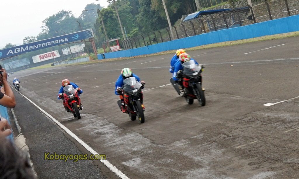 top speed Suzuki GSX-R150 oleh pembalap di sentul