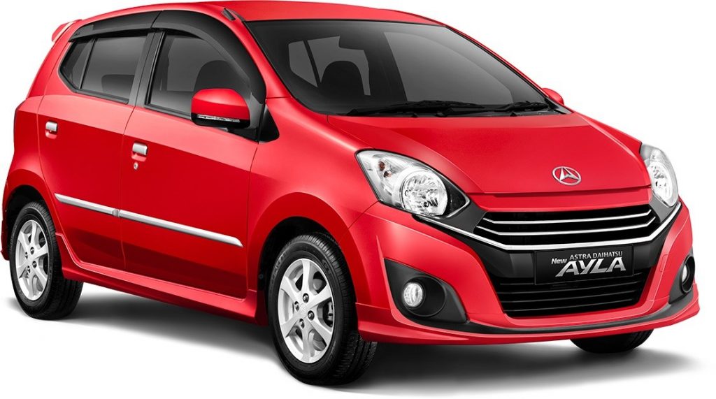 Daihatsu AYLA facelift 2017 merah