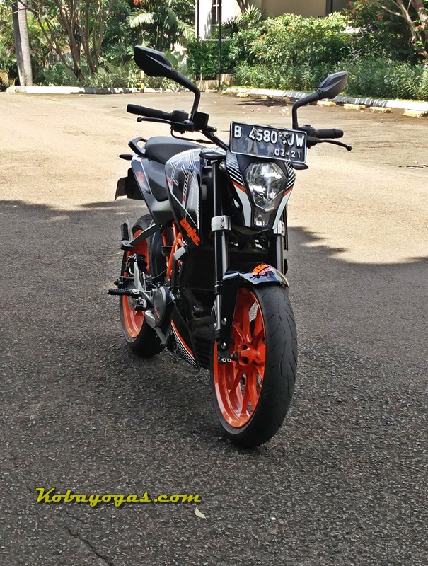 KTM Duke 250 ABS