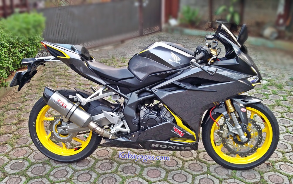 modifikasi Honda CBR250RR biar cat makin kinclong berkilau