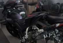 Arm Yamaha R15 VVA Patah Dihajar Honda HRV, Rider Selamat