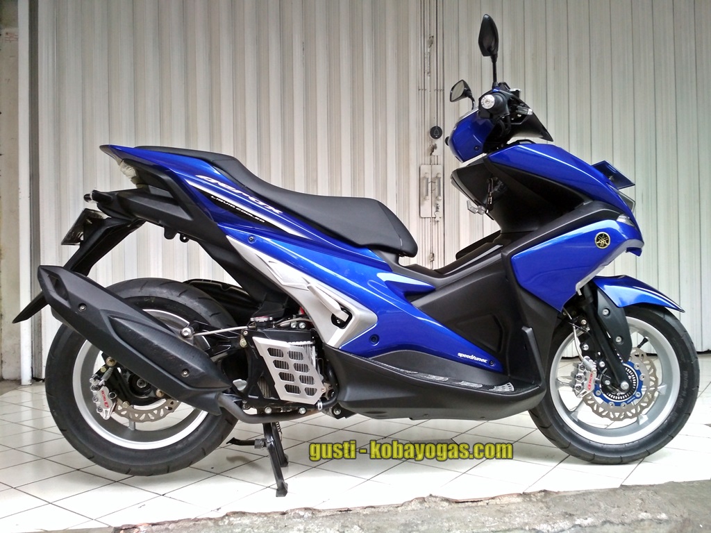modifikasi Yamaha Aerox pakai monoshock