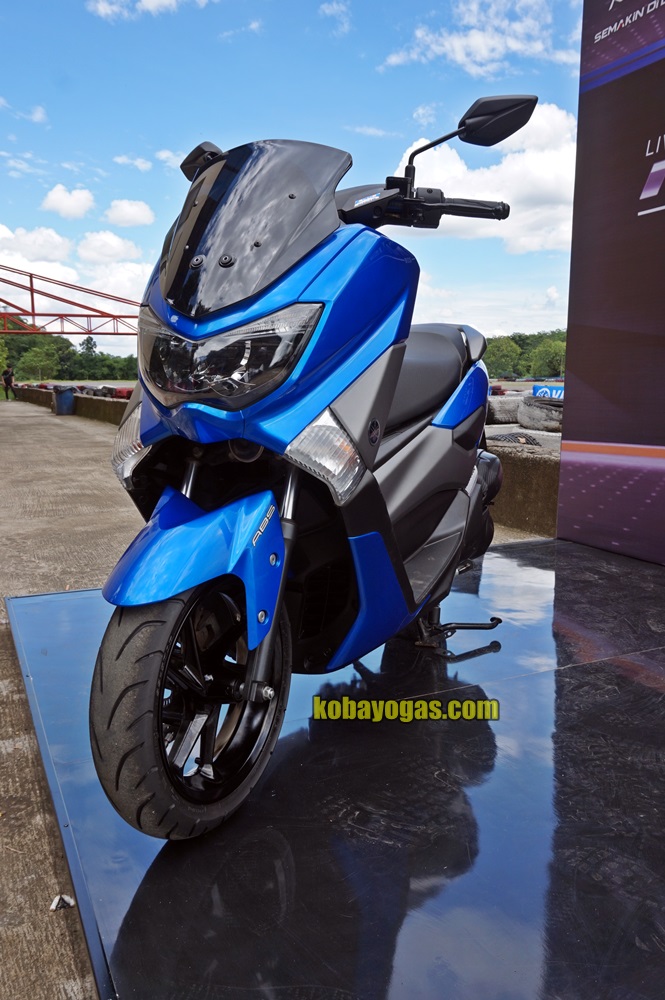 Yamaha NMax 155 MY 2018 Facelift biru