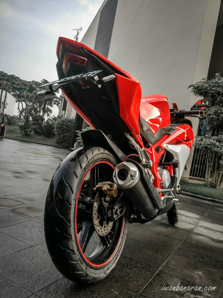 modifikasi Yamaha Vixion jadi CBR250RR chandra ae custom