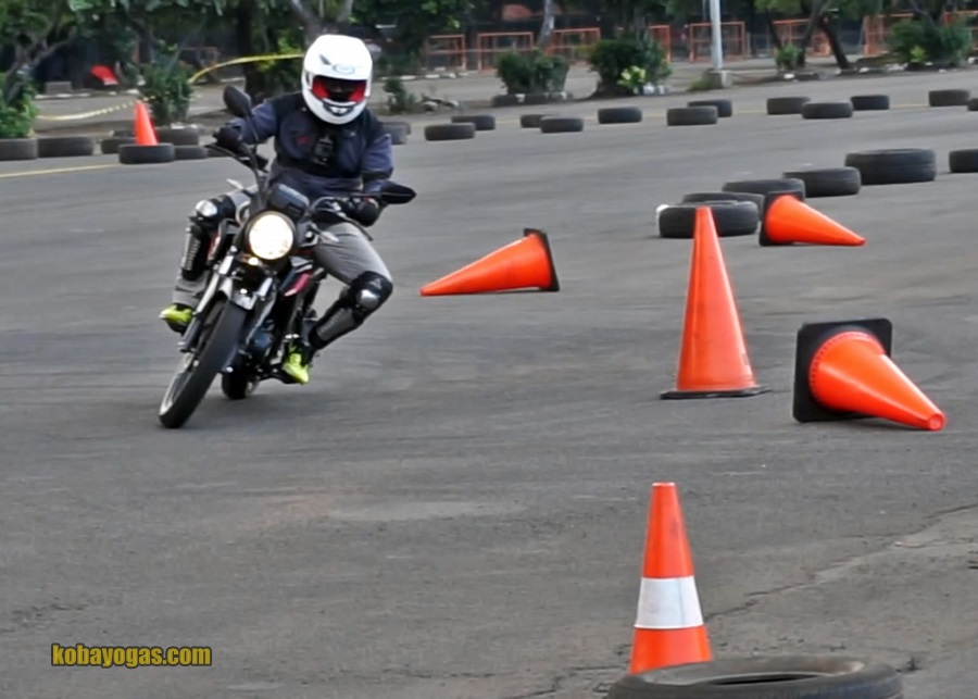 TEST RIDE HONDA CB150 VERZA