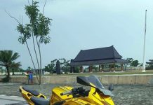 Modifikasi CBR250RR Warna Emas Dari Blitar, Biar Gak Cepat Bosen!