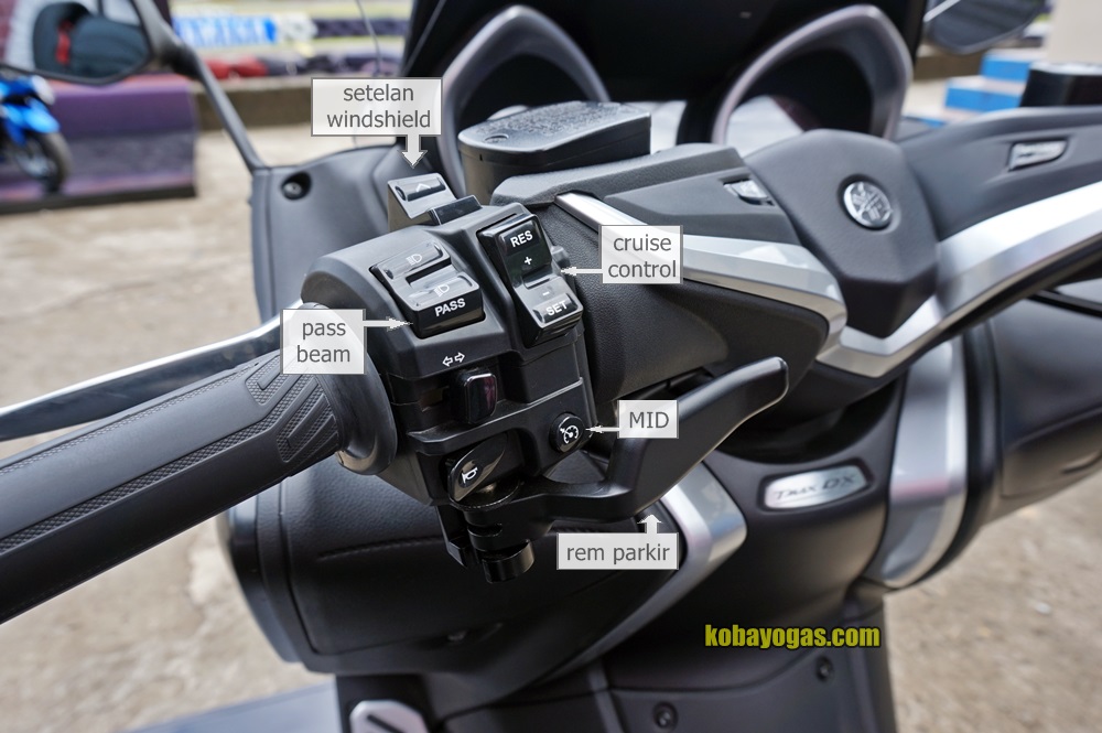 Fitur Yamaha T-Max DX