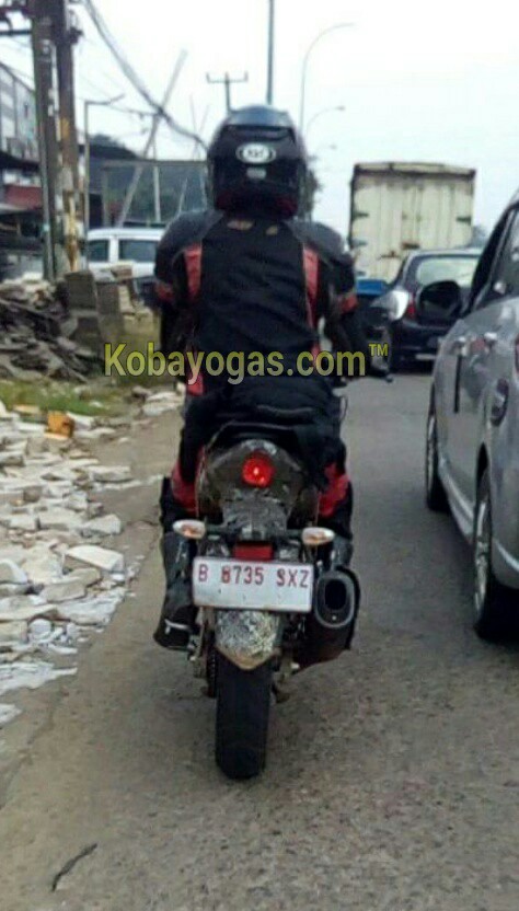 spy shot Suzuki Bandit 150 lampu rem