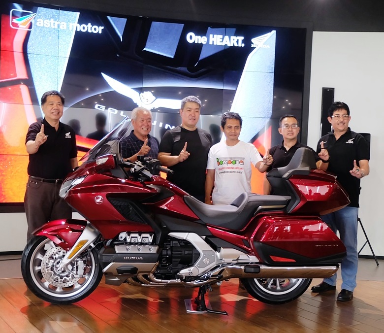 harga honda gold wing 2018