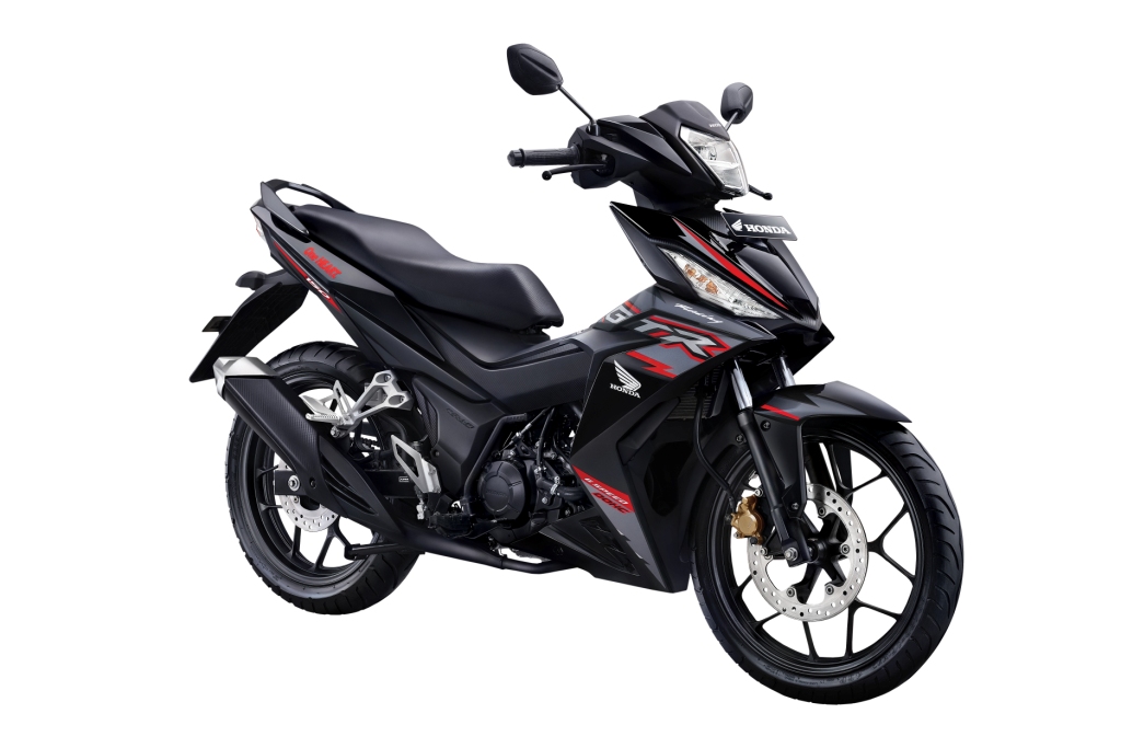 Warna Baru Honda Supra GTR150 2018 Tipe Sporty Gun Black