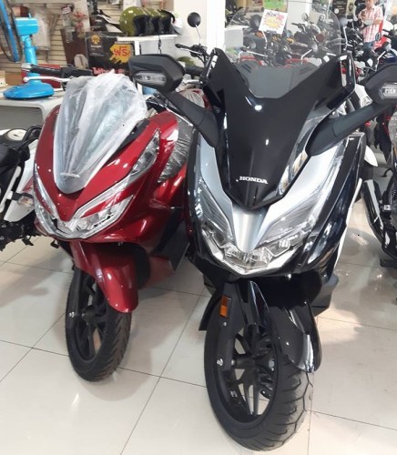 pcx vs forza