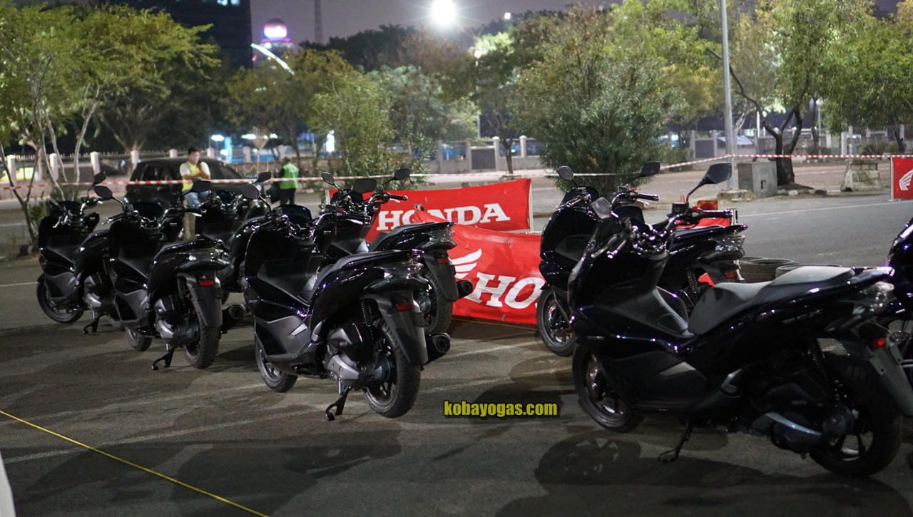All New Honda PCX Hybrid