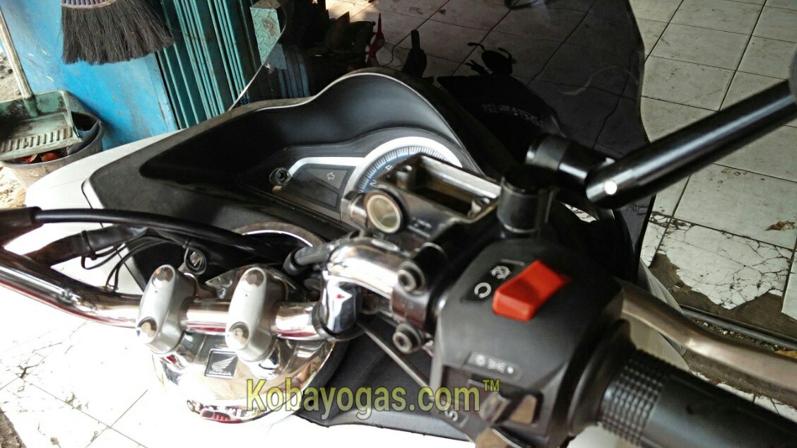 penyebab tuas rem seret di PCX CBU ganti seal master rem