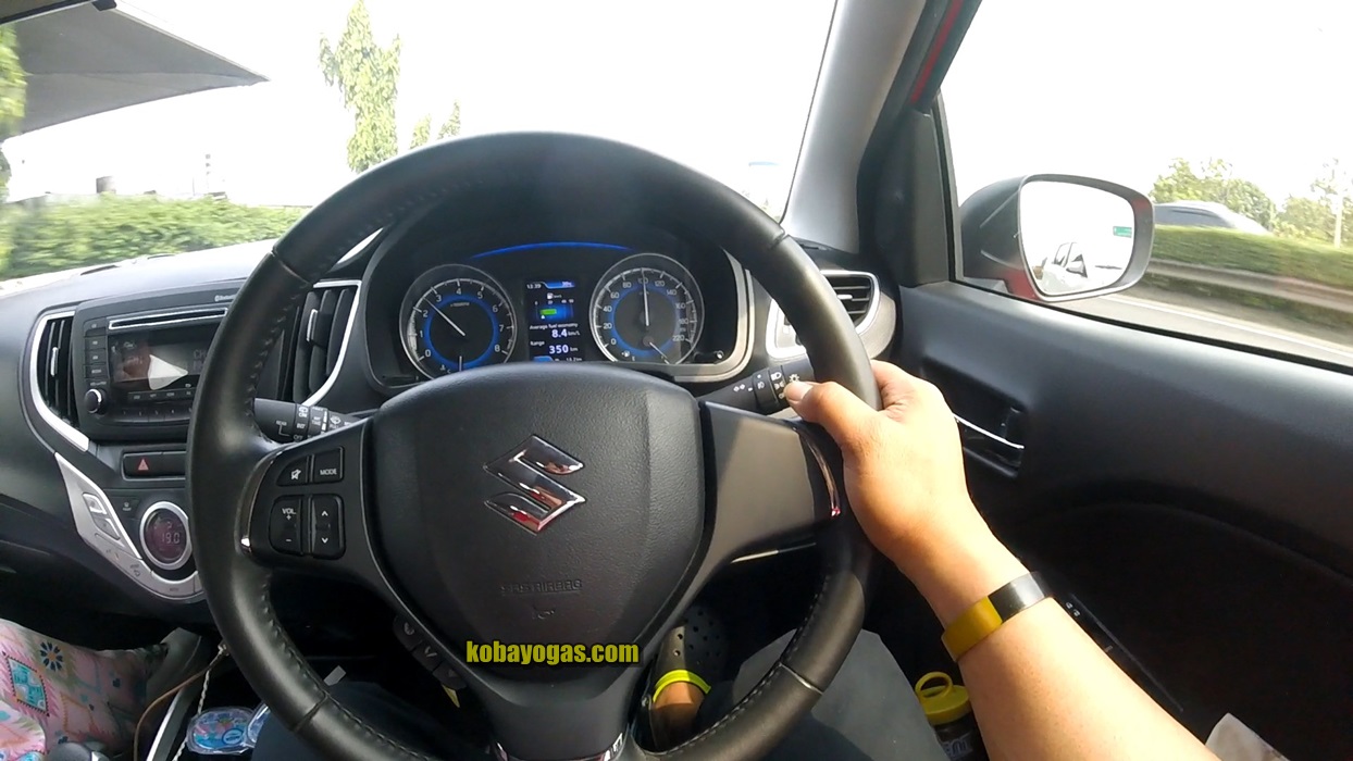Review Konsumsi BBM Suzuki Baleno Hatchback Matik AT -3