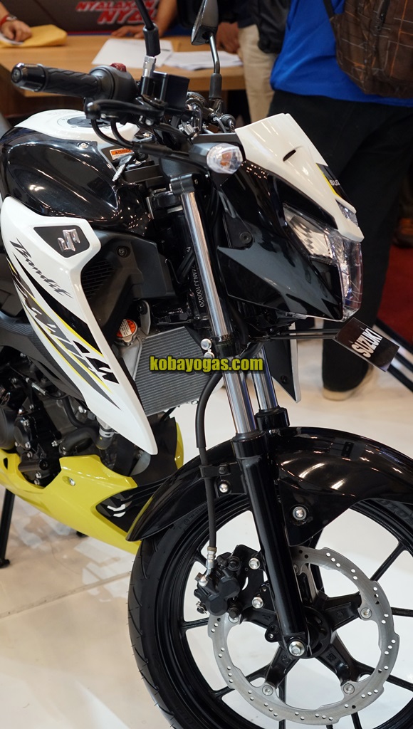 Galeri Gambar dan Foto Suzuki GSX150