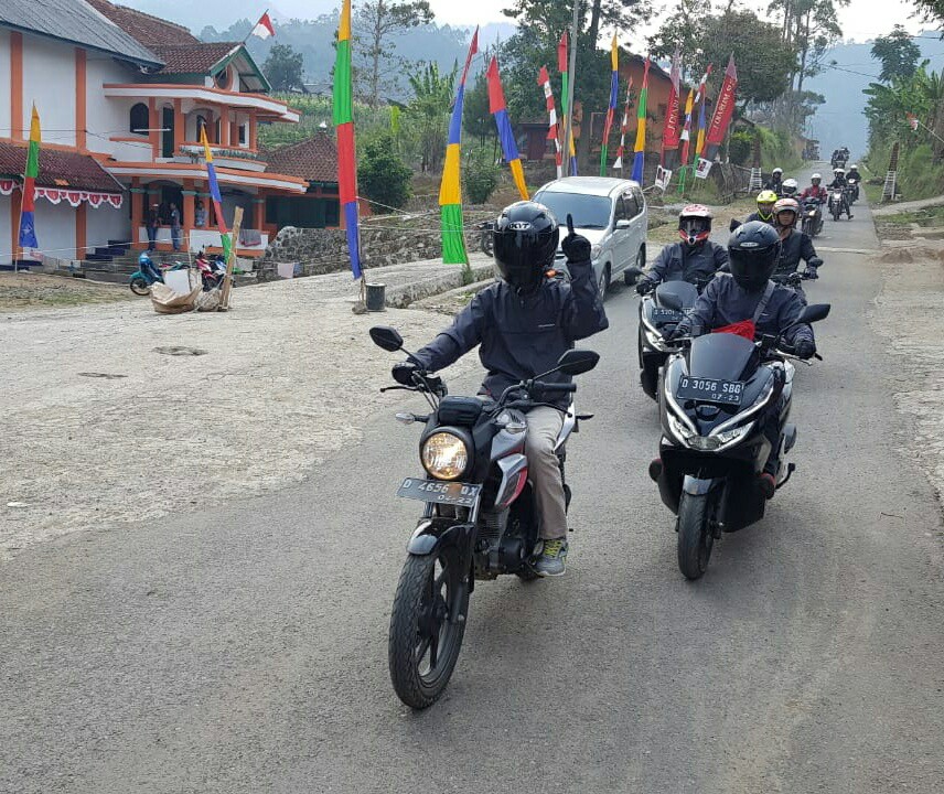D'Gujubar Blogger Jawa Barat Turing Ke Ciwidey Bersama Vlogger dan Bikers Honda