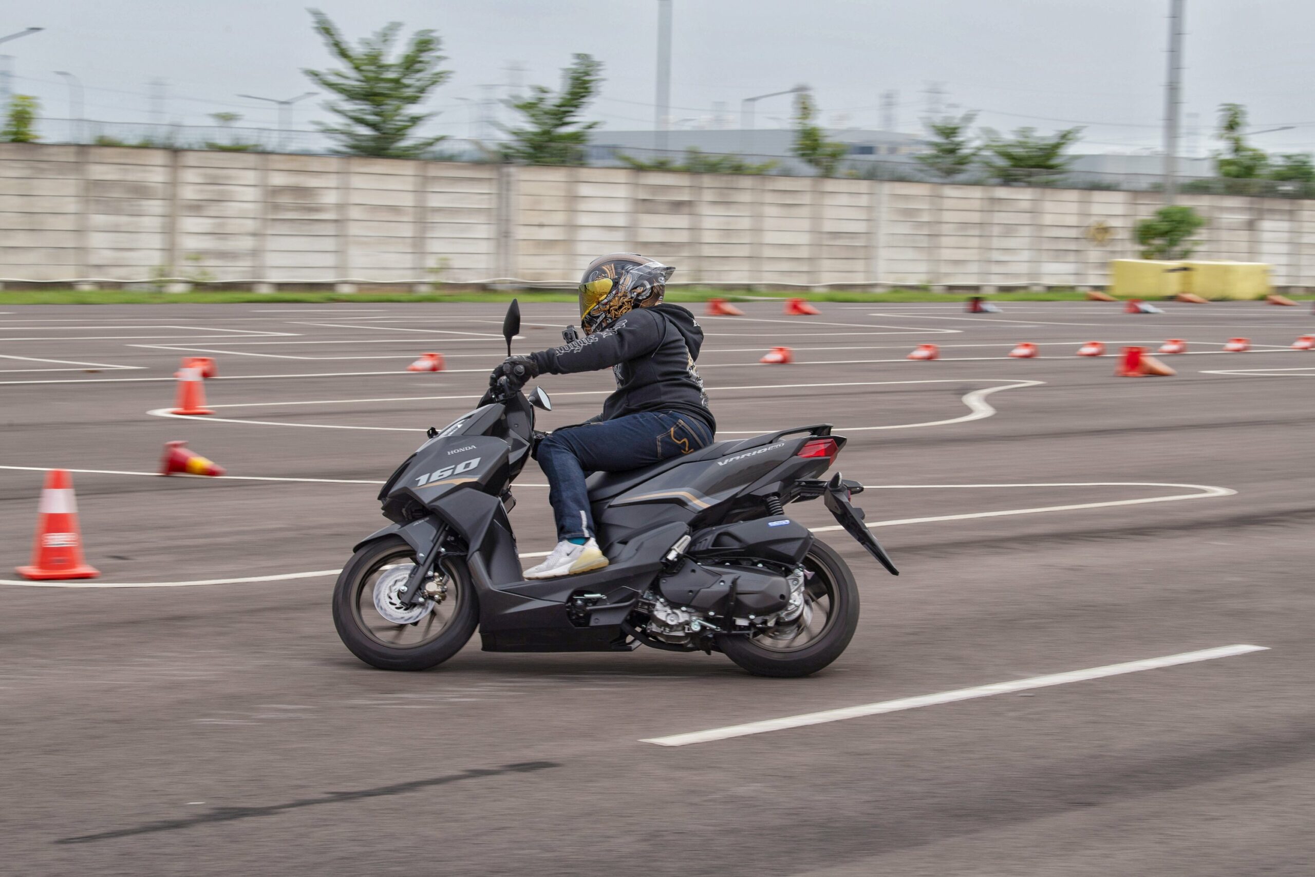 Test Ride Vario 160 2022