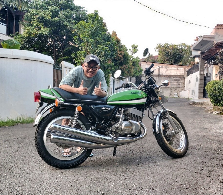 Review Kawasaki KH400