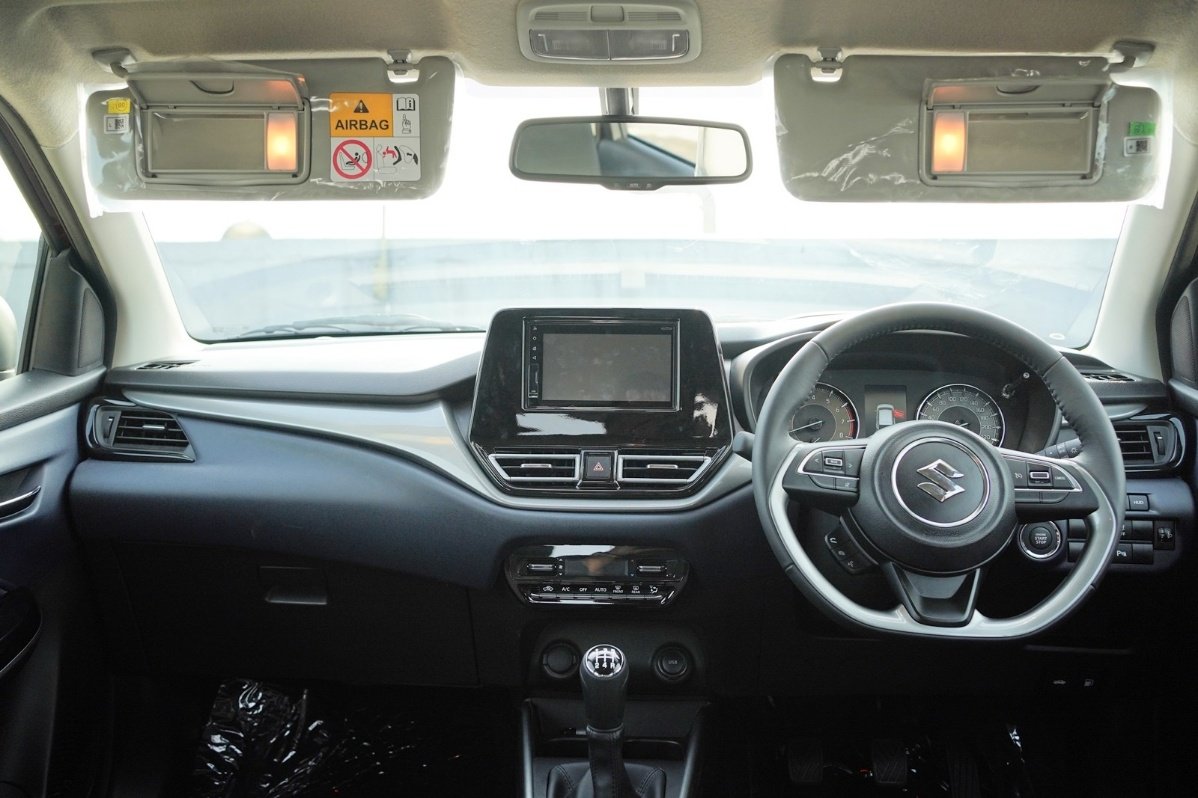 Suzuki Baleno 2022 interior