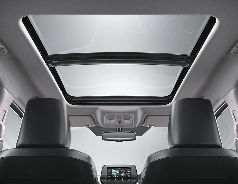 panoramic sunroof Suzuki Grand Vitara 2023