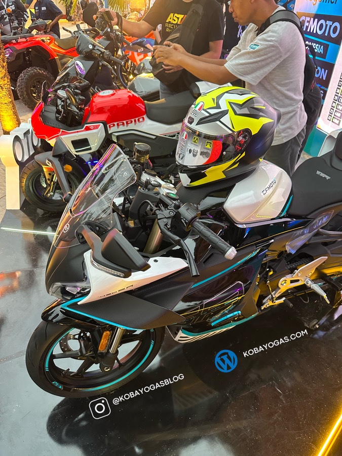 CFMoto 450SR