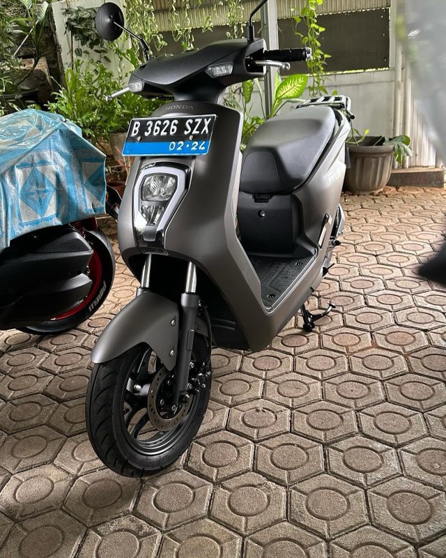 review Harian Honda EM1 e plus